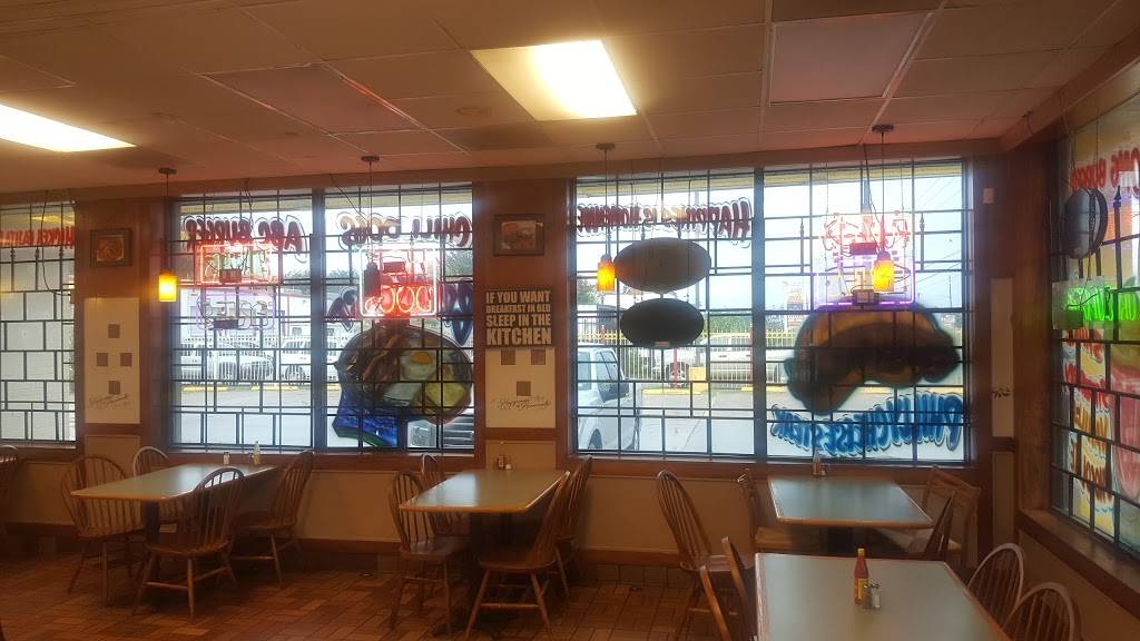 House of Fries | restaurant | 5322 Antoine Dr, Houston, TX 77091, USA | 7136824111 OR +1 713-682-4111