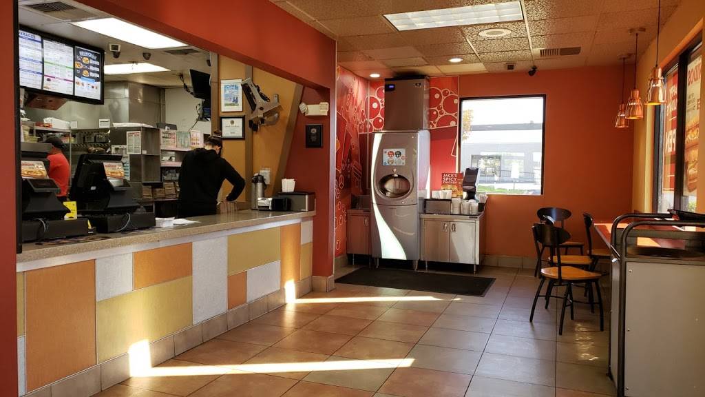 Jack in the Box | restaurant | 439 E Imperial Hwy, Fullerton, CA 92835, USA | 7148711926 OR +1 714-871-1926