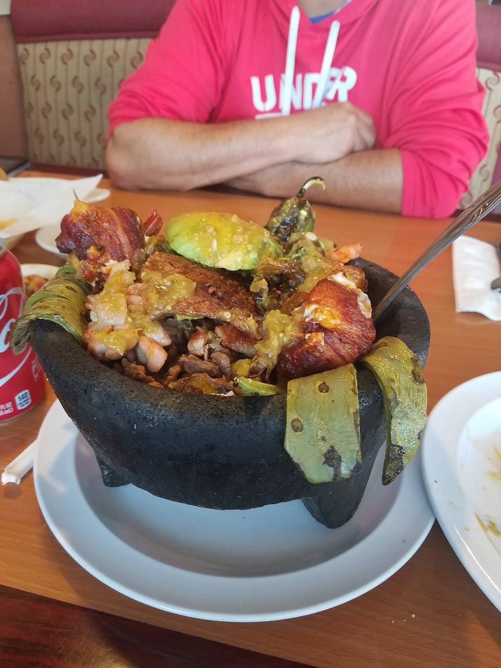 Georges Burgers | restaurant | 479 S Mt Vernon Ave, San Bernardino, CA 92410, USA | 9098840300 OR +1 909-884-0300