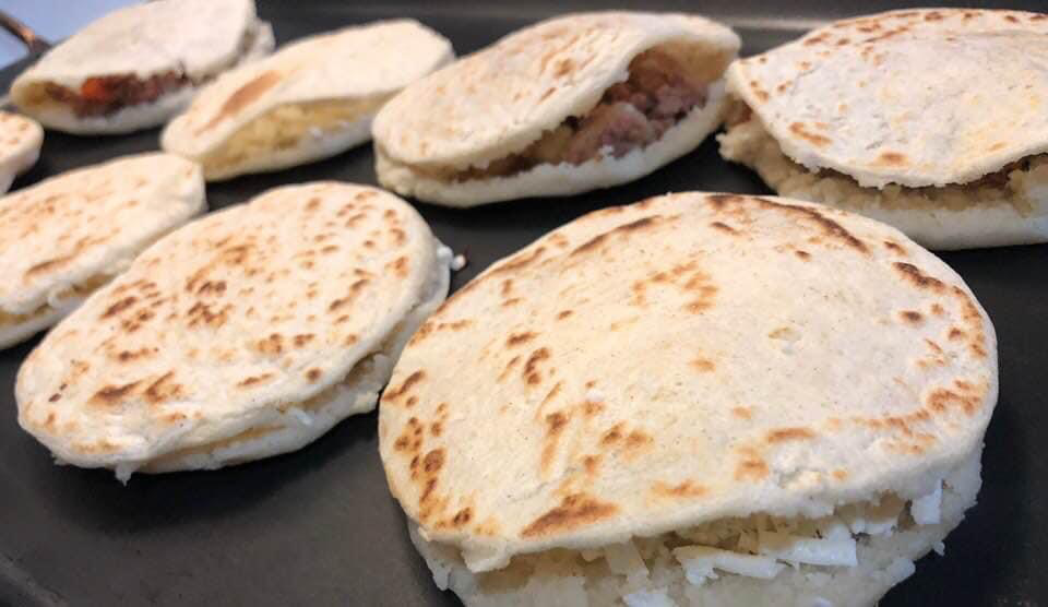 Pupuseria y taqueria El Shaddai | restaurant | 6095 Glenmont Dr, Houston, TX 77081, USA | 8328058539 OR +1 832-805-8539