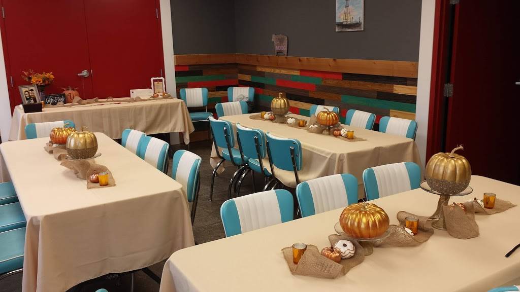 Caras Cafe and Pizzeria | cafe | 114 W Main St, Arlington, KS 67514, USA | 6205383290 OR +1 620-538-3290