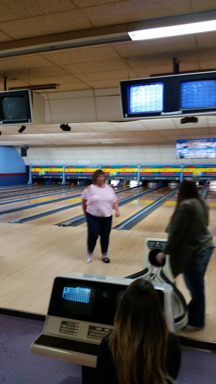 Brel-Aire Bowling Lanes | restaurant | 8433 N Co Rd 25A, Piqua, OH 45356, USA | 9377730462 OR +1 937-773-0462