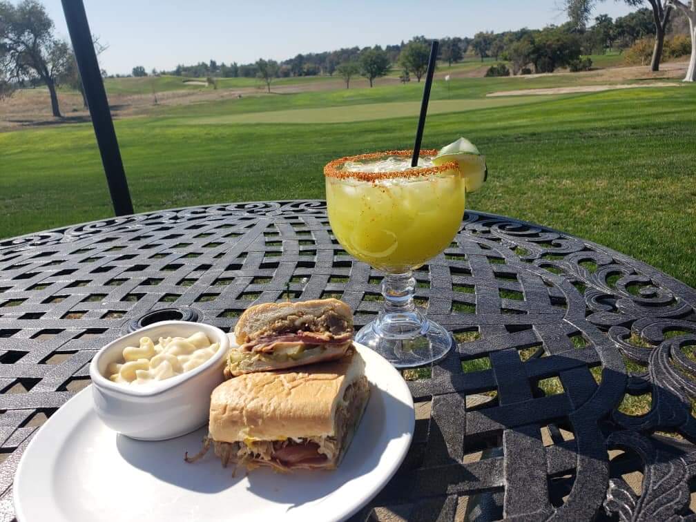 Sky Ranch Golf & Grill | restaurant | 17408 CO-14, Sterling, CO 80751, USA | 9705222836 OR +1 970-522-2836