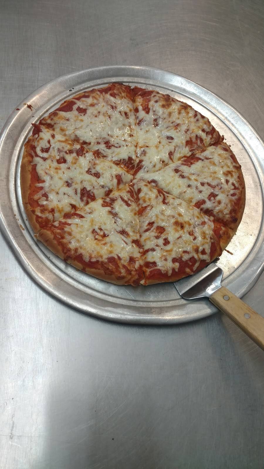 Dinos Restaurant & Pizza | restaurant | 10941 Mahoning Ave, North Jackson, OH 44451, USA | 3305382263 OR +1 330-538-2263