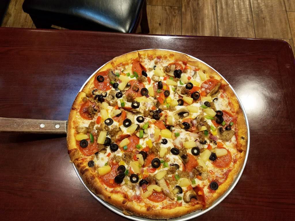 Giuseppes Italian Restaurant | restaurant | 18855 Bear Valley Rd, Apple Valley, CA 92308, USA | 7602471999 OR +1 760-247-1999