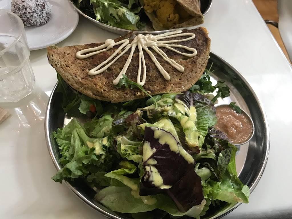 Food Harmonics | restaurant | 254 E Ojai Ave, Ojai, CA 93023, USA | 8057989253 OR +1 805-798-9253