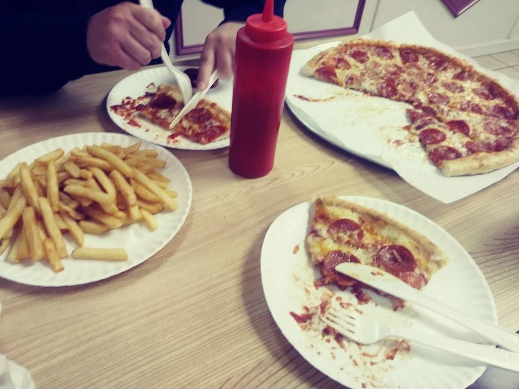 Olivias Pizza | restaurant | 379 Amherst St # 18, Nashua, NH 03063, USA | 6038838200 OR +1 603-883-8200