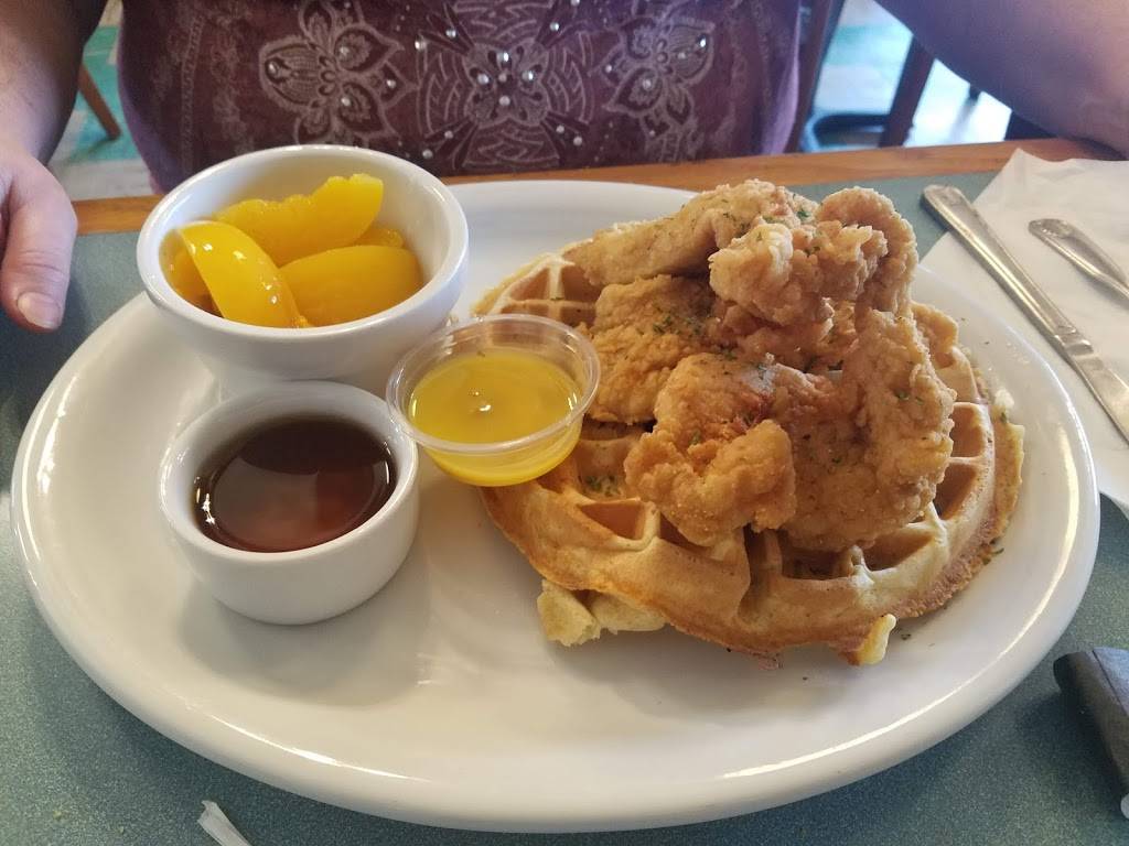 Santee Seafood Bistro & Fresh Market | restaurant | 648 Bass Dr, Santee, SC 29142, USA | 8038544840 OR +1 803-854-4840