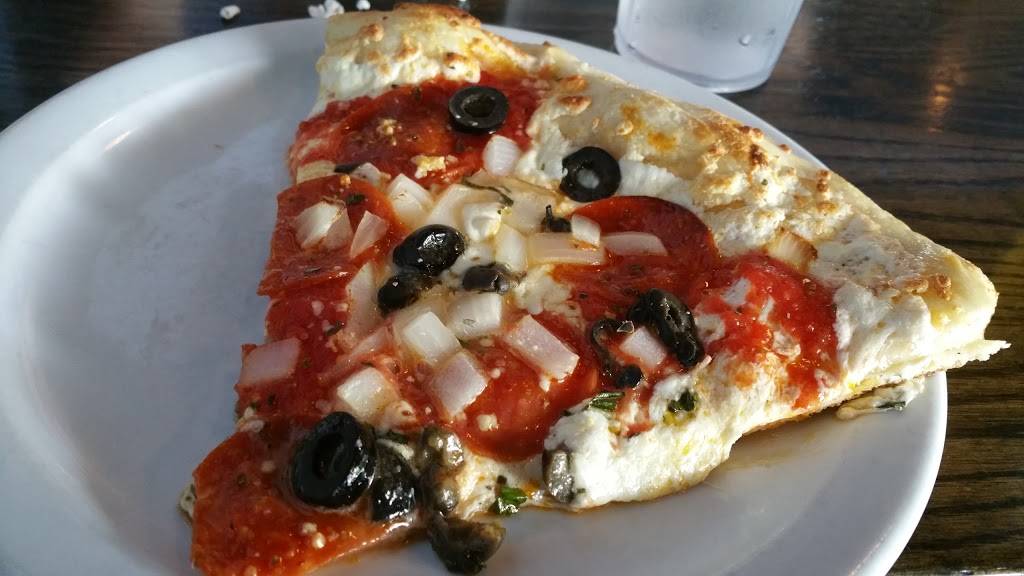 828 Family Pizzeria | restaurant | 1854 Hendersonville Rd D, Asheville, NC 28803, USA | 8282770004 OR +1 828-277-0004