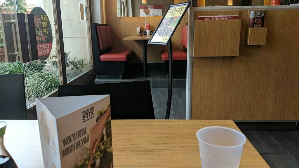 Pick Up Stix Fresh Asian Flavors | meal takeaway | 4799 Commons Way Suite I, Calabasas, CA 91302, USA | 8182239851 OR +1 818-223-9851