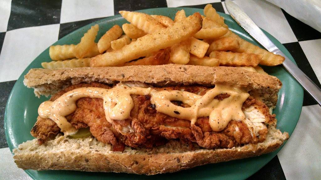 Kenny Bs French Quarter Cafe | restaurant | 70 Pope Ave, Hilton Head Island, SC 29928, USA | 8437853315 OR +1 843-785-3315