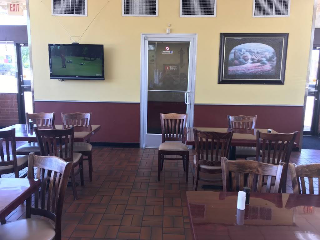 Chicago Style Gyros 7 | restaurant | 901 Rivergate Pkwy, Goodlettsville, TN 37072, USA | 6158594800 OR +1 615-859-4800