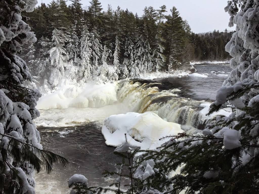 Inn By the River | restaurant | 2777 US-201, West Forks, ME 04985, USA | 2076632181 OR +1 207-663-2181