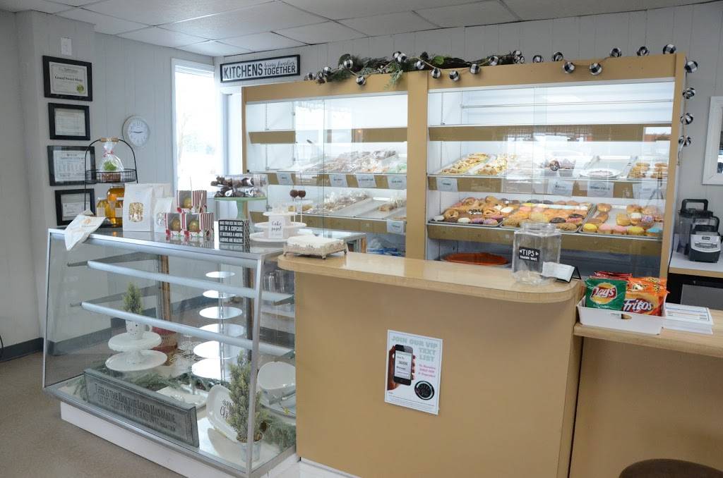 Grand Sweet Shop | bakery | 953 N Main St, Bluffton, IN 46714, USA | 2603071092 OR +1 260-307-1092