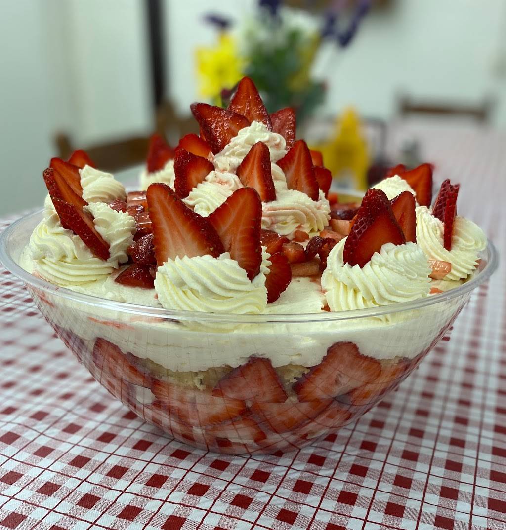 Delicious Memories LLC | bakery | 20028 US, US-264 ALT, Pinetown, NC 27865, USA | 2529430117 OR +1 252-943-0117