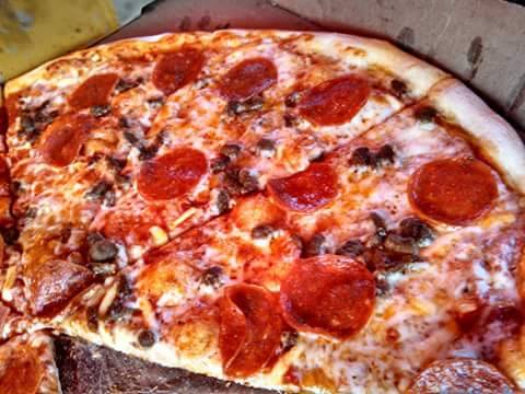 new york pizza | restaurant | Calle A 303, Roberto de la Madrid, 22435 Tijuana, B.C., Mexico | 016644486915 OR +52 664 448 6915