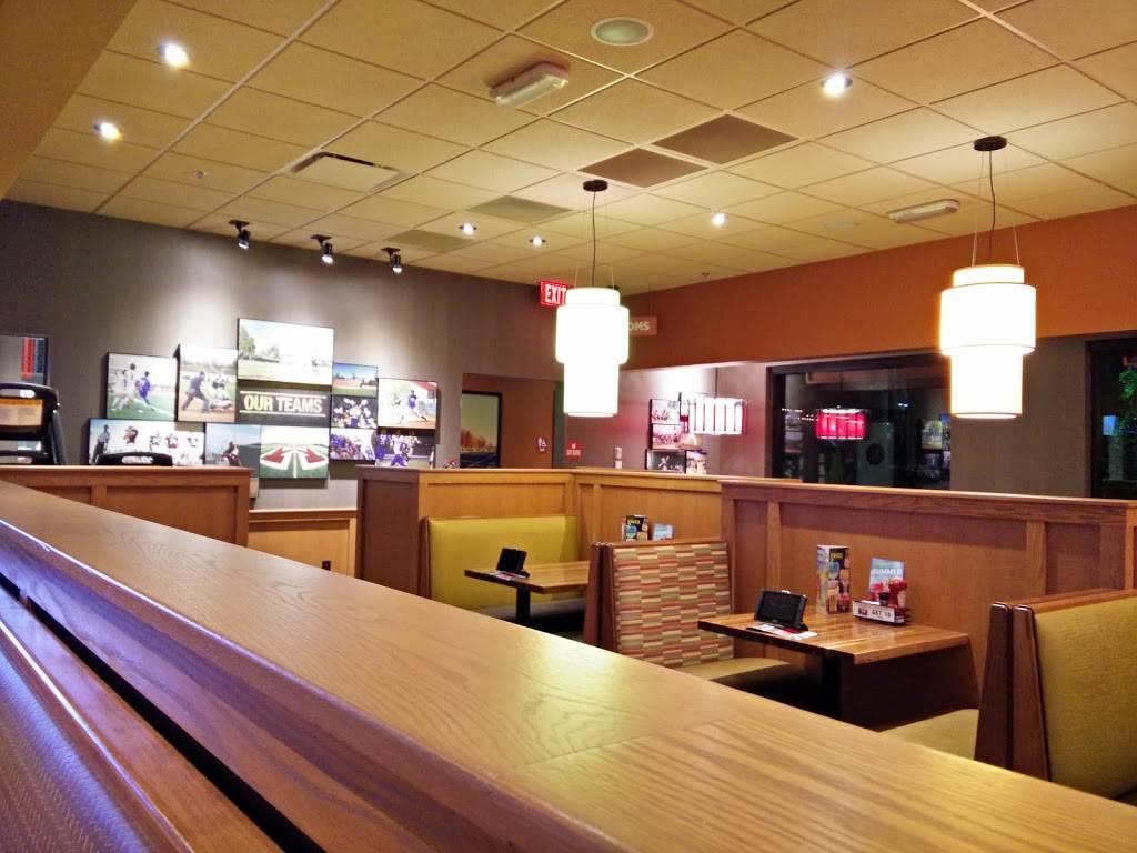 Applebees Grill + Bar | restaurant | 6811 Lonetree Blvd, Rocklin, CA 95765, USA | 9167712583 OR +1 916-771-2583