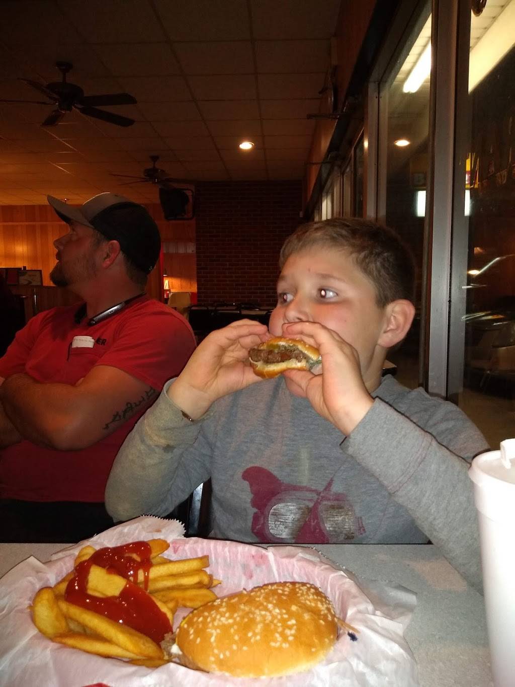 Armandos Restaurant | restaurant | 1105 Lafayette Rd, Rossville, GA 30741, USA | 7068612252 OR +1 706-861-2252