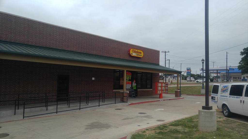 Chicken Express | restaurant | 201 W Kennedale Pkwy Suite 720, Kennedale, TX 76060, USA | 8175617552 OR +1 817-561-7552