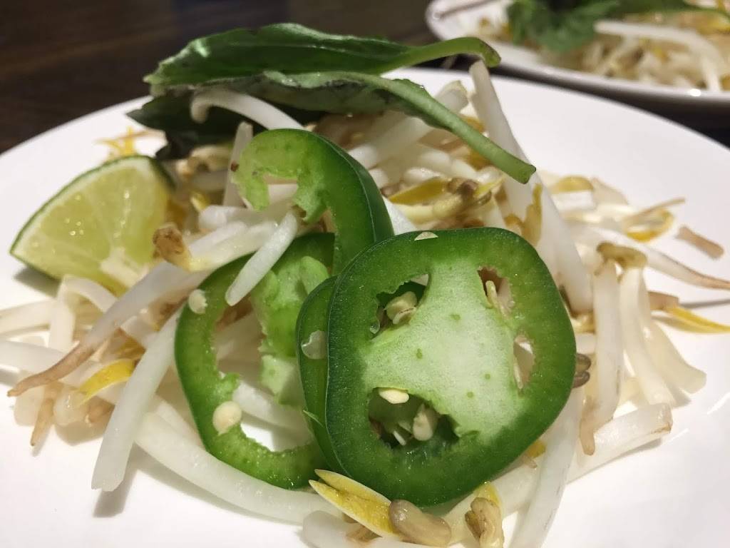 Madame Pho | restaurant | 7410 118th Ave, Kenosha, WI 53142, USA | 2629999669 OR +1 262-999-9669