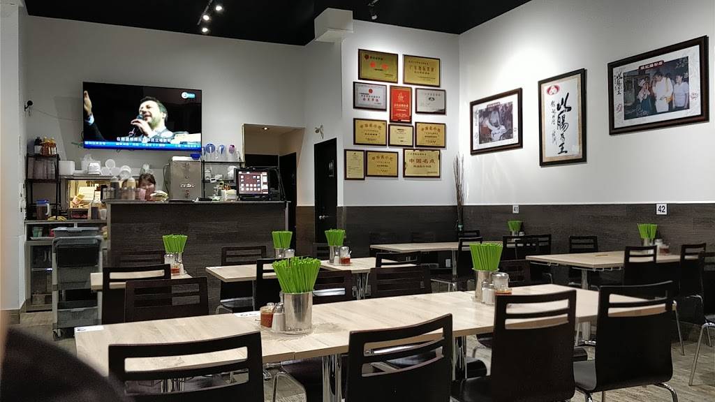 Yin Ji Chang Fen | restaurant | 7010 Warden Ave #17-18, Markham, ON L3R 5Y3, Canada | 9053072688 OR +1 905-307-2688