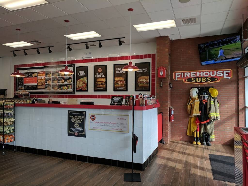 Firehouse Subs | restaurant | 2014 Ogilvie Rd #1, Gloucester, ON K1J 7N9, Canada | 6137473473 OR +1 613-747-3473