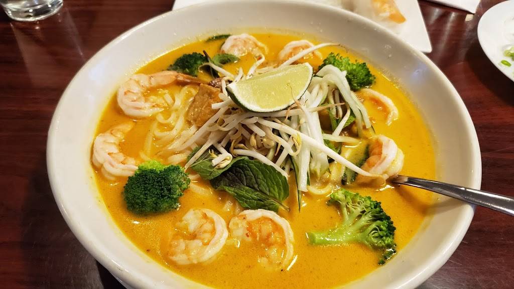 Pho 101 NOODLE HOUSE | restaurant | 6125 S Tamiami Trail, Sarasota, FL 34231, USA | 9419240039 OR +1 941-924-0039