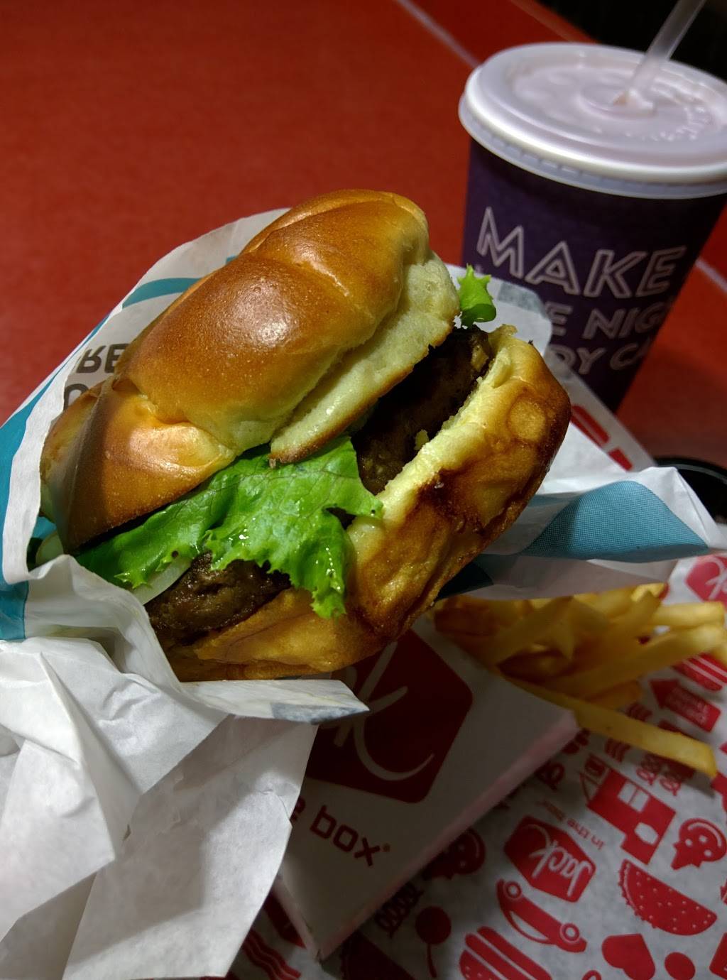 Jack in the Box | restaurant | 4749 University Way NE, Seattle, WA 98105, USA | 2065255599 OR +1 206-525-5599