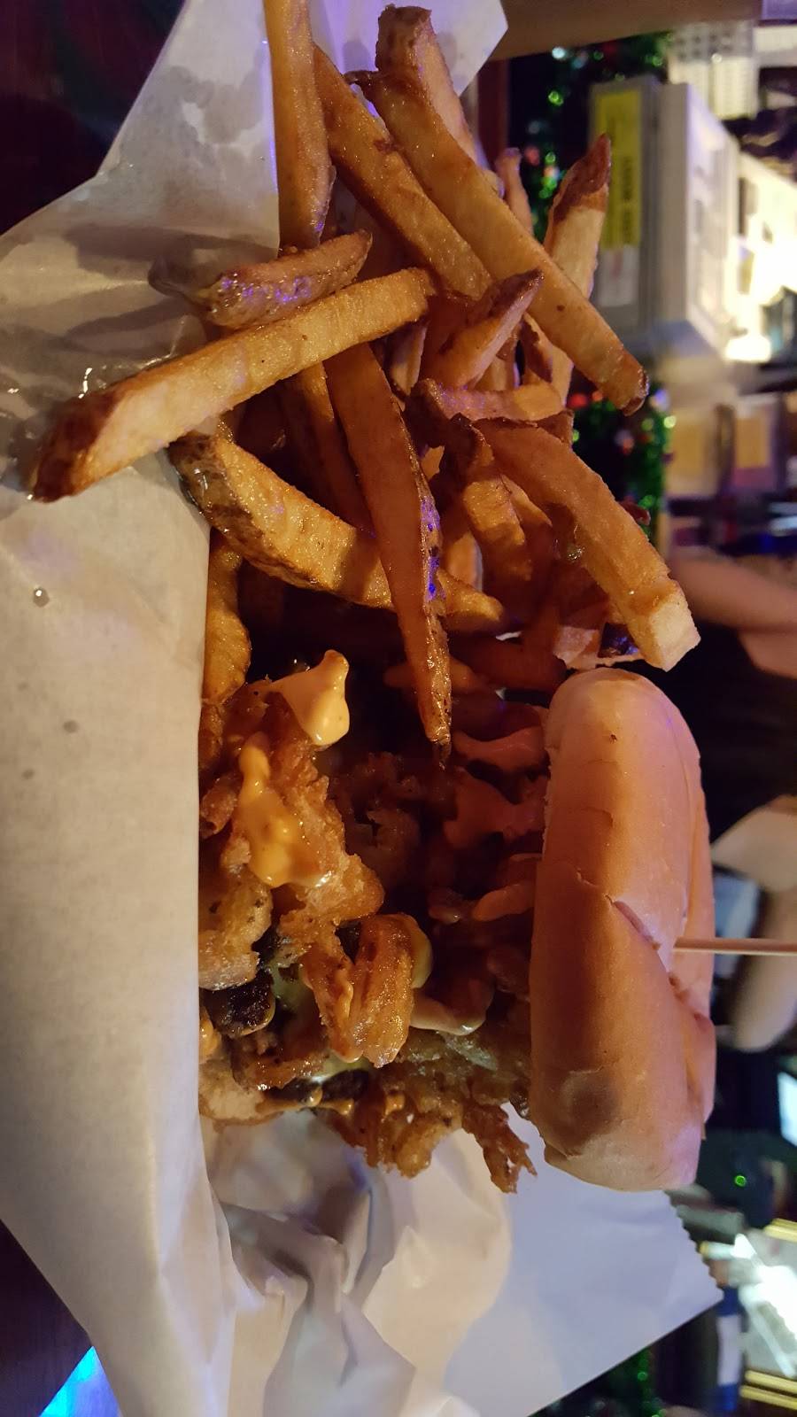 Carmichaels Pub | restaurant | 3011 Wayne Ave, Dayton, OH 45420, USA | 9372586058 OR +1 937-258-6058