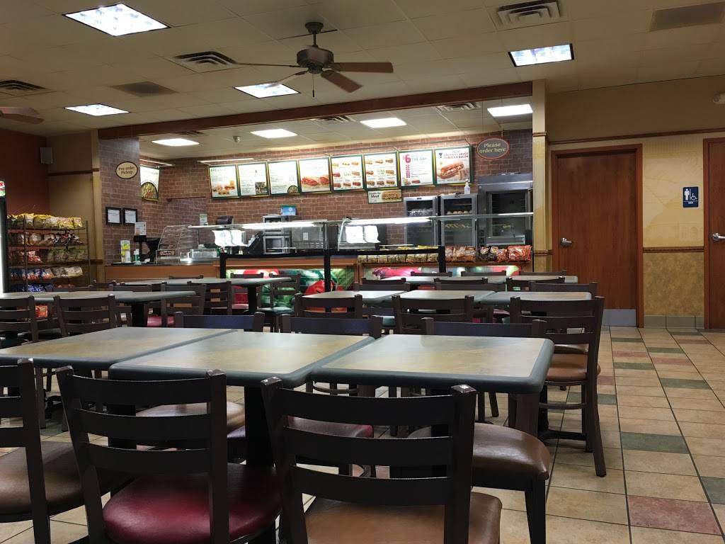 Subway | restaurant | 1839 N Kinser Pike, Bloomington, IN 47404, USA | 8123327827 OR +1 812-332-7827