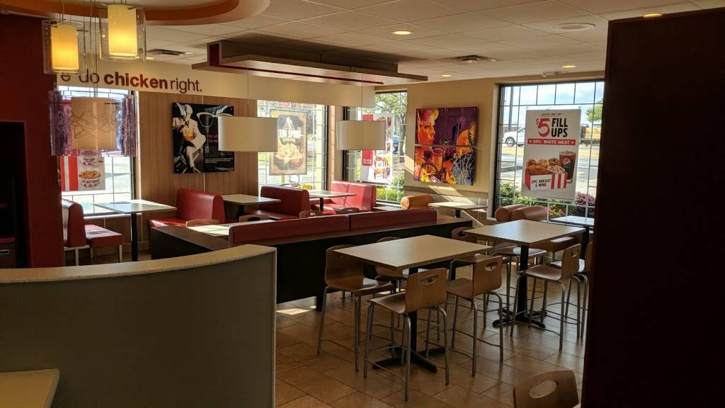 KFC | restaurant | 6760 GA-92, Acworth, GA 30102, USA | 7709260160 OR +1 770-926-0160