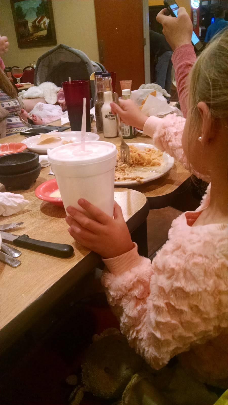 Las Chalupas Mexican Restaurant | restaurant | 2993 South Grove Boulevard, Bargersville, IN 46106, USA | 3175353355 OR +1 317-535-3355