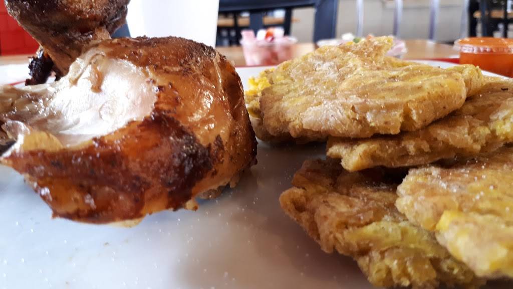 La Granja | restaurant | 4975 W 12th Ave, Hialeah, FL 33012, USA | 3055562003 OR +1 305-556-2003