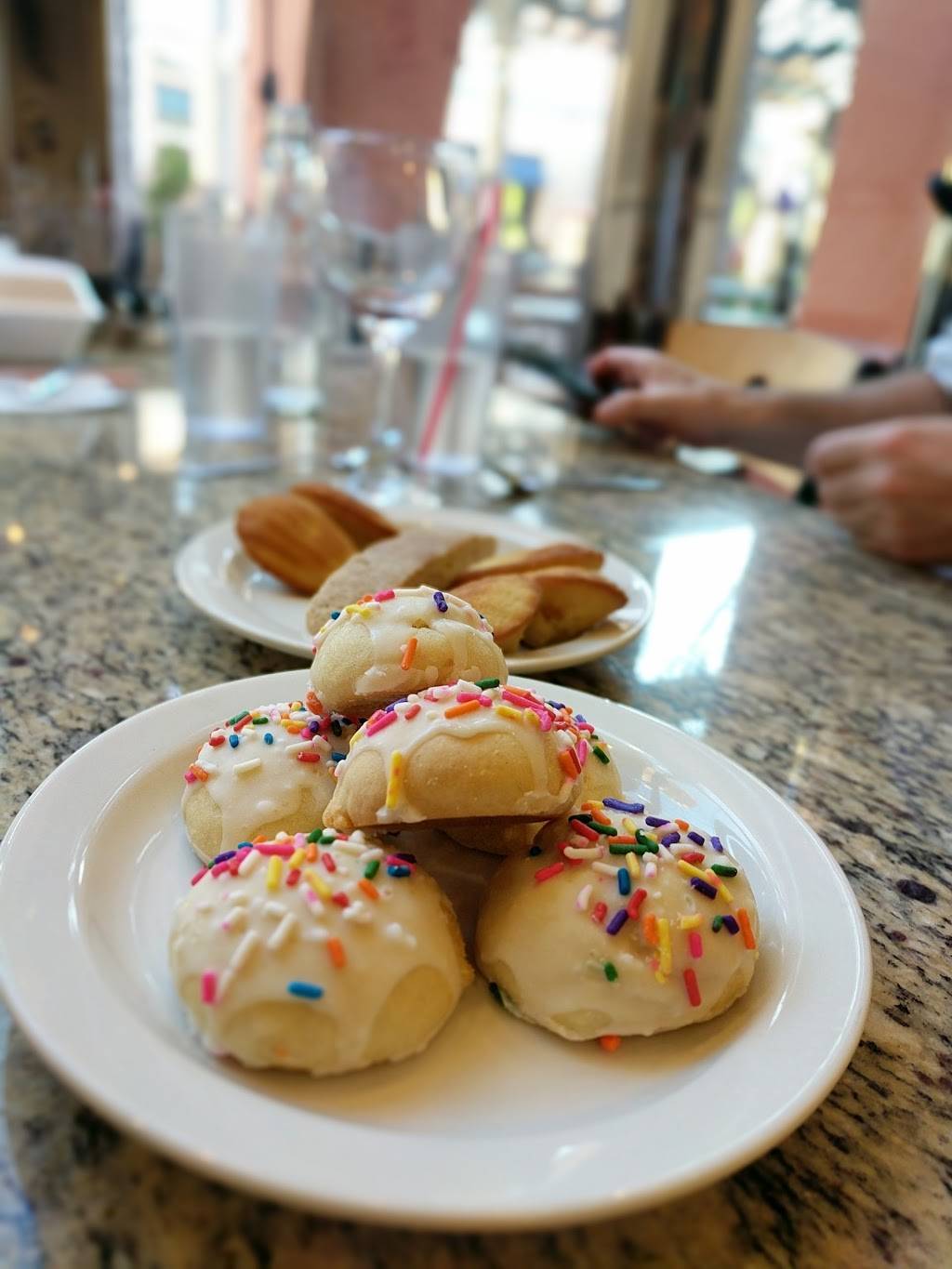 Pizzscotti - Trattoria & Bakery Bar | restaurant | 1657 E jefferson Way, Simi Valley, CA 93065, USA | 8052610543 OR +1 805-261-0543