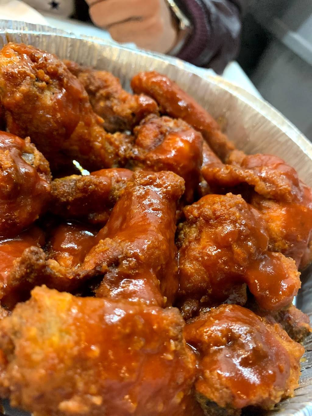 Pizza Pros | restaurant | 223 Ceremonial Dr, Mississauga, ON L5R 2N8, Canada | 9057559191 OR +1 905-755-9191