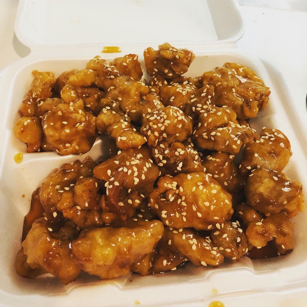 Golden City Chinese Restaurant | restaurant | 525 E Oates Rd, Garland, TX 75043, USA | 9723033773 OR +1 972-303-3773