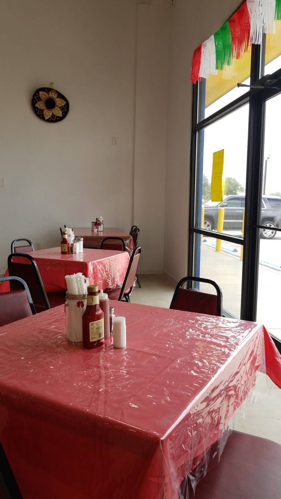 Angelicas | restaurant | 3712 New Mathis Rd, Elmendorf, TX 78112, USA | 2108921706 OR +1 210-892-1706