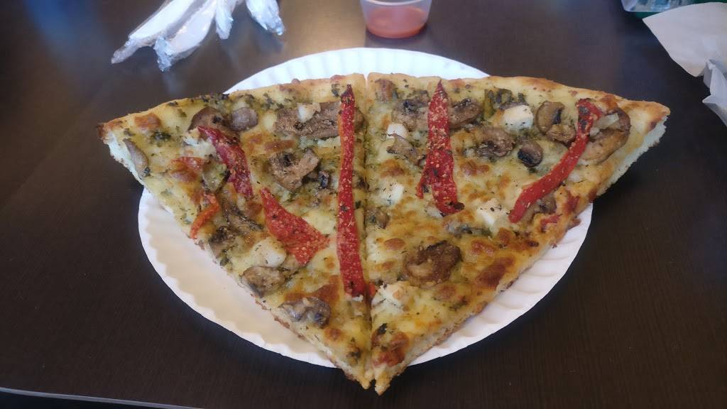 Pizzaiolo Gourmet Pizza | restaurant | 56 Lakeshore Rd E, Mississauga, ON L5G 1E1, Canada | 9052717121 OR +1 905-271-7121