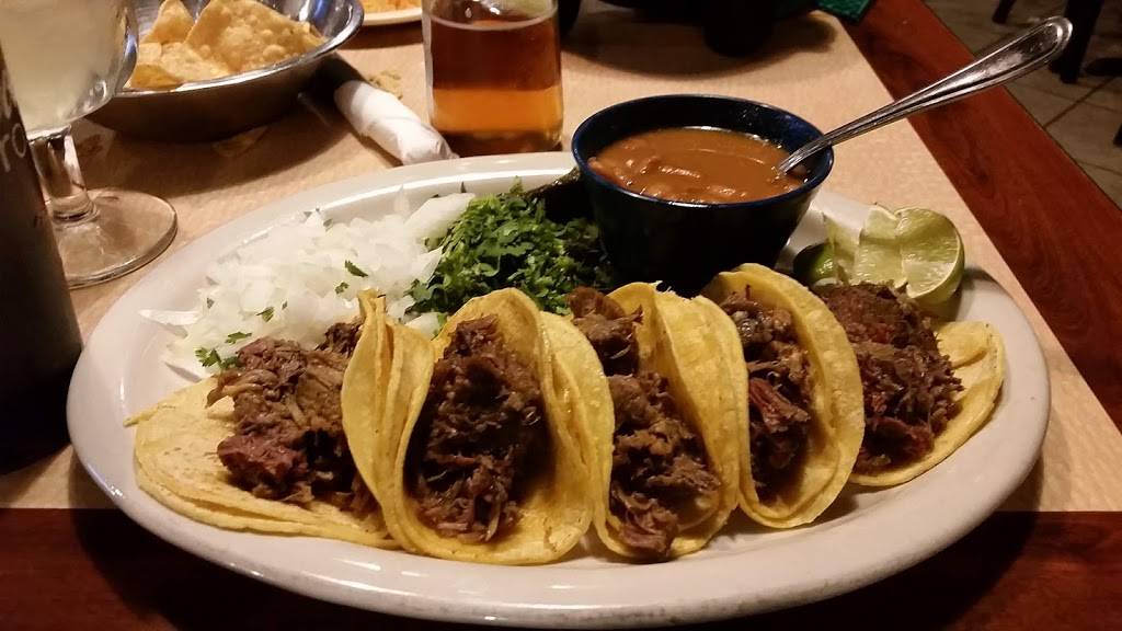 El Rodeo Mexican Restaurant | restaurant | 609 Plum St, Lampasas, TX 76550, USA | 5125568757 OR +1 512-556-8757
