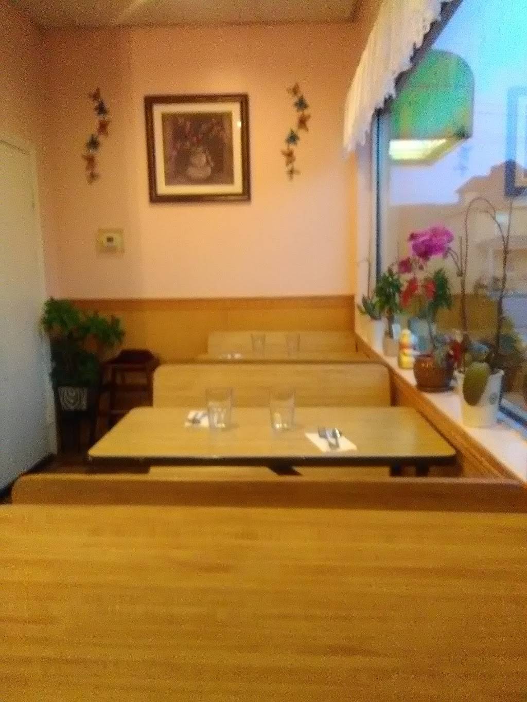Crazy Thai Restaurant | restaurant | 1801 7th Ave, Beaver Falls, PA 15010, USA | 7243841698 OR +1 724-384-1698