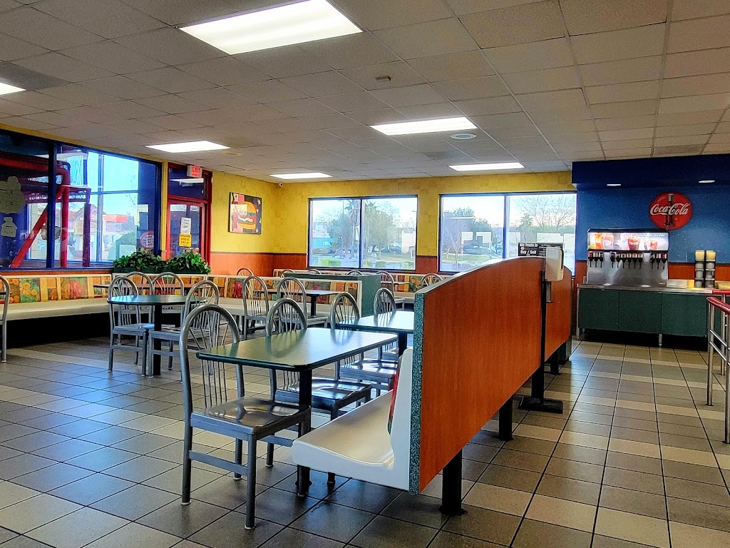 Burger King | restaurant | 2580 High Point Pkwy, Barstow, CA 92311, USA | 7602539220 OR +1 760-253-9220