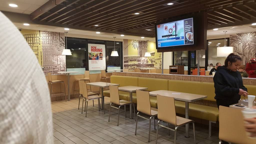 McDonalds | cafe | 740 N Euclid St, Anaheim, CA 92801, USA | 7147767290 OR +1 714-776-7290