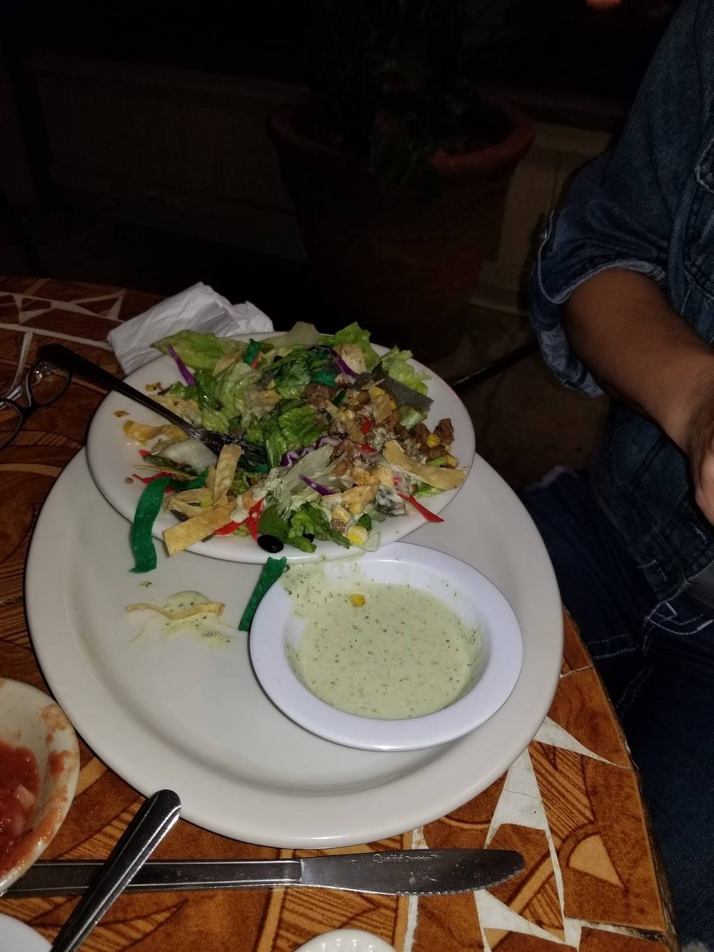 Marias Mexican Kitchen | restaurant | 17028 Van Buren Boulevard, Riverside, CA 92504, USA | 9517802034 OR +1 951-780-2034