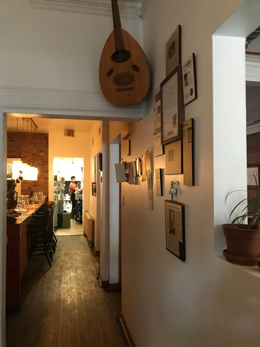 KazaMaza | restaurant | 4629 Av du Parc, Montréal, QC H2V 4E4, Canada | 5148446292 OR +1 514-844-6292