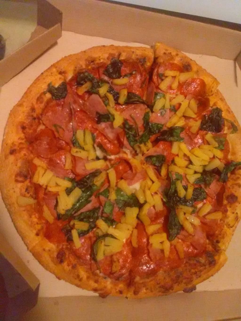 Pizza Hut | restaurant | 2800 W Belvidere Rd, Waukegan, IL 60085, USA | 8476239200 OR +1 847-623-9200