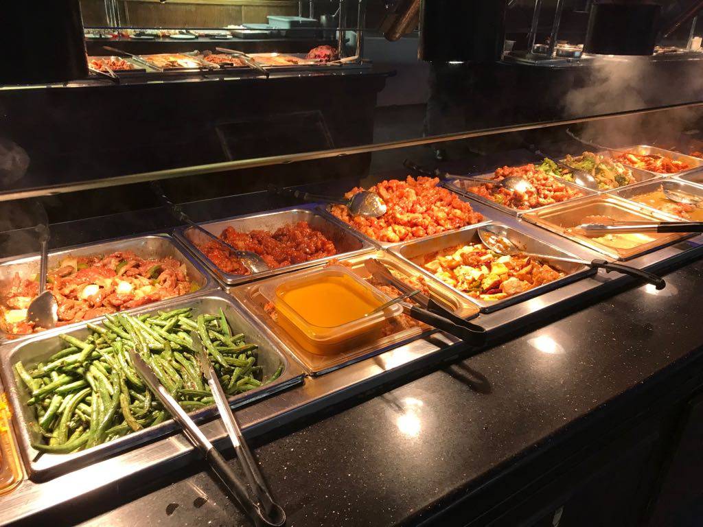 Oriental Palace Buffet | restaurant | 3364 Warren Rd, Cleveland, OH 44111, USA | 2166719988 OR +1 216-671-9988