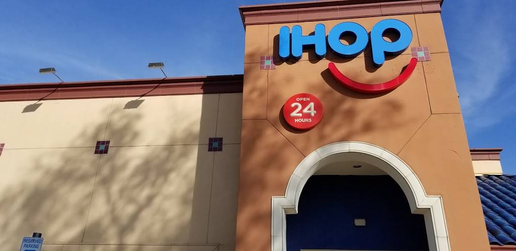 IHOP | restaurant | 5020 E Ray Rd, Phoenix, AZ 85044, USA | 4805980887 OR +1 480-598-0887