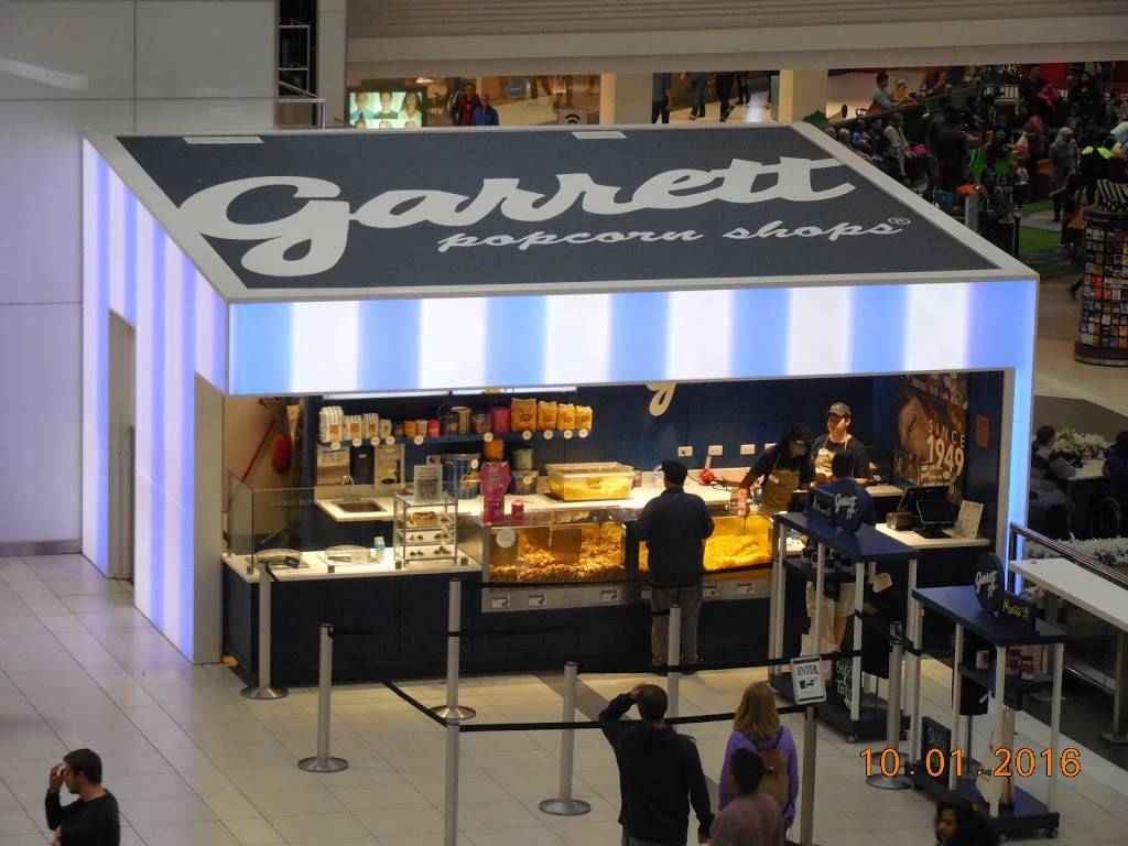 Garrett Popcorn Shops | meal takeaway | 5 Woodfield Mall, Schaumburg, IL 60173, USA | 8884767267 OR +1 888-476-7267
