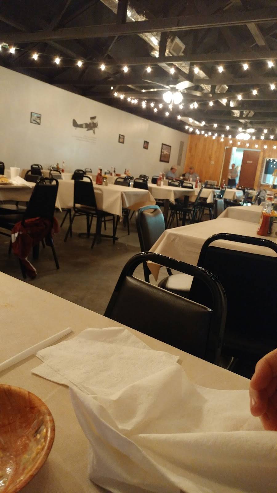 County Line Steak House | restaurant | 10101 Co Rd 2410, Philadelphia, MS 39350, USA | 6013891040 OR +1 601-389-1040