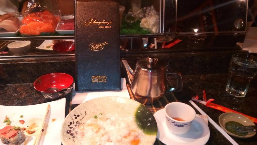 Johnny Changs | restaurant | 2601 S Broad St, Philadelphia, PA 19148, USA | 2155513000 OR +1 215-551-3000